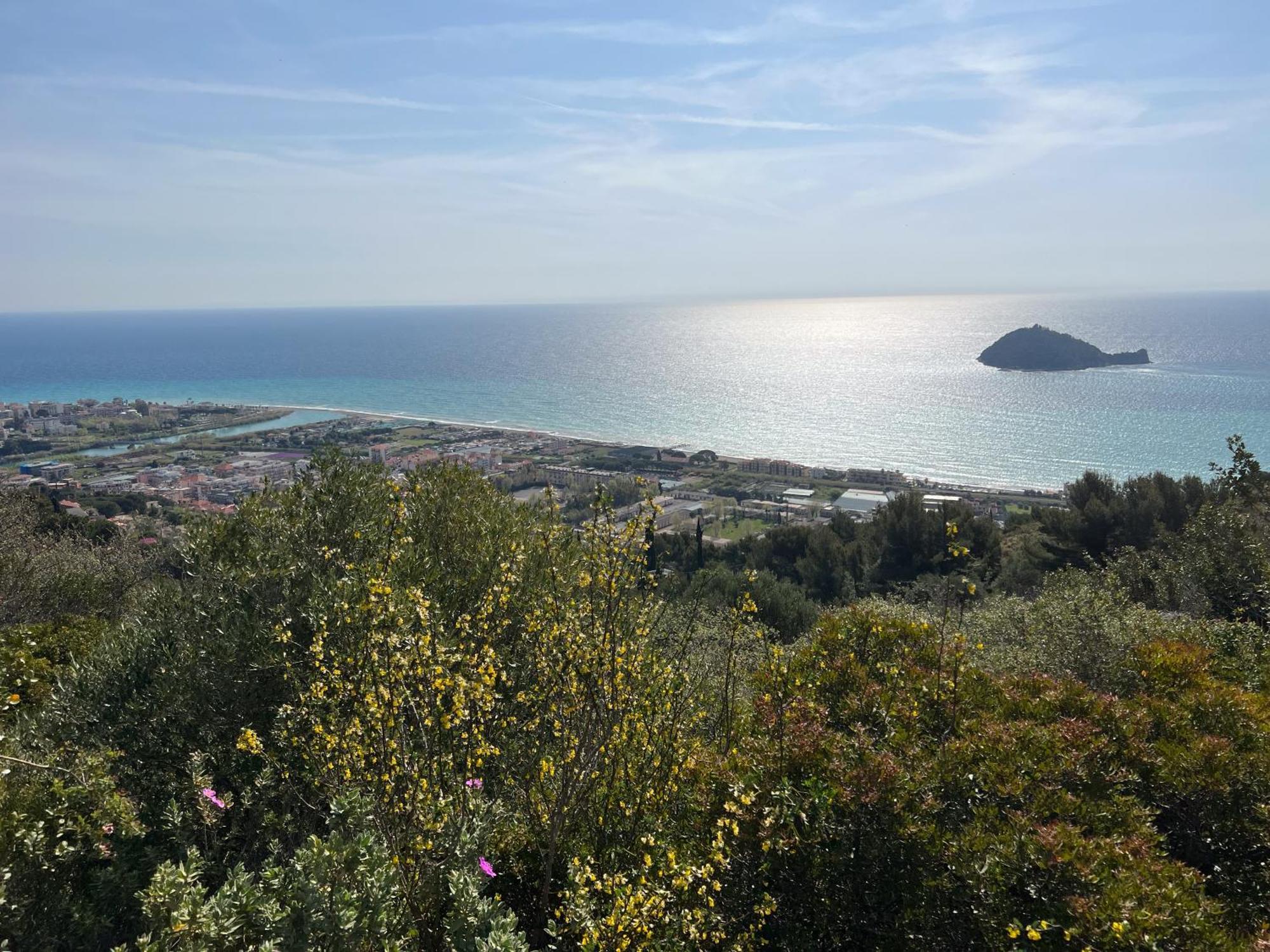 Le Torri Riviera Holiday Albenga Exteriér fotografie